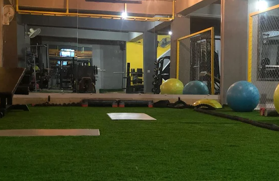 Fitness Lounge - Blue Area gallery 1