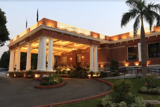 Lahore Gymkhana gallery 1
