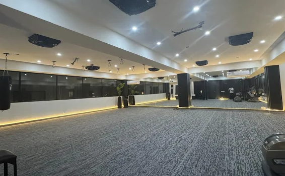 Power Fitness Karachi gallery 1