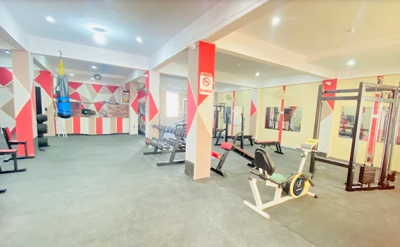 Powerhouse Gym & Fitness gallery 1